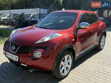 Ниссан Жук 2011 в Одессе на Automoto.ua Красный Ниссан Жук, объемом двигателя 1.6 л и пробегом 136 тыс. км за 10700 $, фото 1 на Automoto.ua