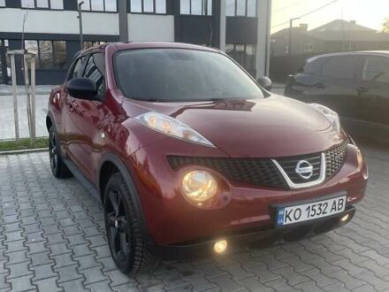 Червоний Ніссан Жук, об'ємом двигуна 1.6 л та пробігом 117 тис. км за 10200 $, фото 1 на Automoto.ua