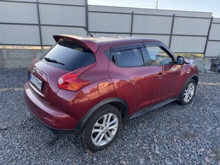 Красный Ниссан Жук, объемом двигателя 1.6 л и пробегом 83 тыс. км за 4600 $, фото 1 на Automoto.ua