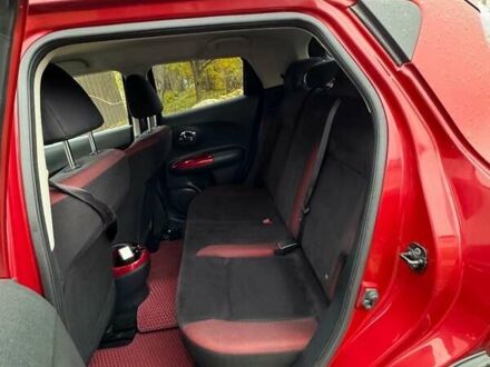 Красный Ниссан Жук, объемом двигателя 1.6 л и пробегом 211 тыс. км за 10500 $, фото 1 на Automoto.ua