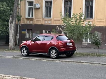 Красный Ниссан Жук, объемом двигателя 1.6 л и пробегом 67 тыс. км за 12300 $, фото 1 на Automoto.ua