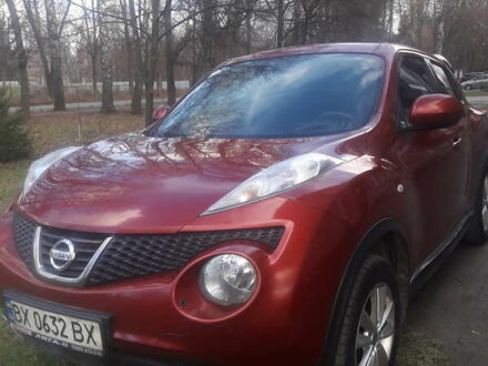Ніссан Жук 2013 у Житомирі на Automoto.ua Червоний Ніссан Жук, об'ємом двигуна 1.6 л та пробігом 202 тис. км за 11200 $, фото 1 на Automoto.ua