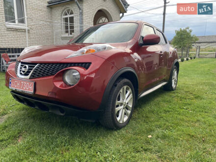 Красный Ниссан Жук, объемом двигателя 1.6 л и пробегом 163 тыс. км за 8450 $, фото 1 на Automoto.ua