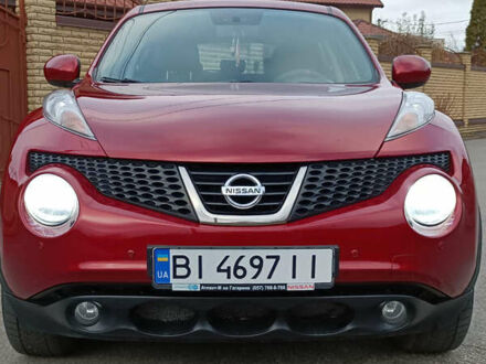 Червоний Ніссан Жук, об'ємом двигуна 1.6 л та пробігом 66 тис. км за 11000 $, фото 1 на Automoto.ua