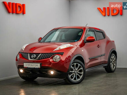 Красный Ниссан Жук, объемом двигателя 1.6 л и пробегом 84 тыс. км за 12272 $, фото 1 на Automoto.ua