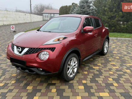 Красный Ниссан Жук, объемом двигателя 1.62 л и пробегом 80 тыс. км за 12680 $, фото 1 на Automoto.ua