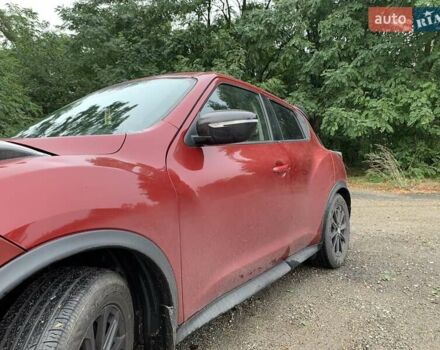 Красный Ниссан Жук, объемом двигателя 1.6 л и пробегом 163 тыс. км за 11999 $, фото 1 на Automoto.ua