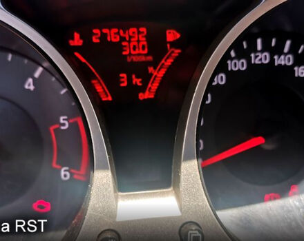 Ниссан Жук, объемом двигателя 1.5 л и пробегом 270 тыс. км за 5100 $, фото 12 на Automoto.ua