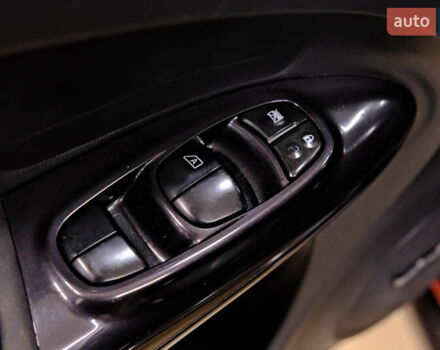 Ниссан Жук, объемом двигателя 1.6 л и пробегом 149 тыс. км за 9900 $, фото 26 на Automoto.ua