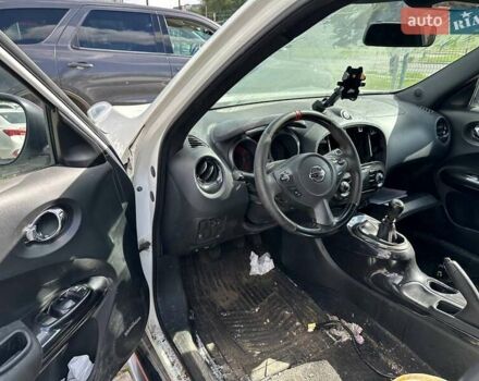 Ниссан Жук, объемом двигателя 1.6 л и пробегом 173 тыс. км за 8250 $, фото 5 на Automoto.ua