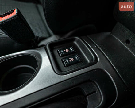 Ниссан Жук, объемом двигателя 1.6 л и пробегом 75 тыс. км за 12166 $, фото 16 на Automoto.ua