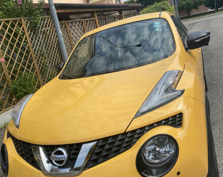 Ниссан Жук, объемом двигателя 1.6 л и пробегом 105 тыс. км за 15000 $, фото 1 на Automoto.ua