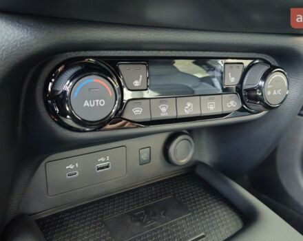 Ніссан Жук, об'ємом двигуна 1 л та пробігом 0 тис. км за 25375 $, фото 17 на Automoto.ua