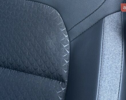 Ніссан Жук, об'ємом двигуна 1 л та пробігом 0 тис. км за 25183 $, фото 26 на Automoto.ua