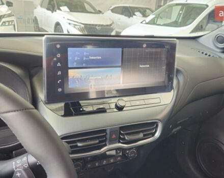 Ніссан Жук, об'ємом двигуна 1 л та пробігом 0 тис. км за 25375 $, фото 16 на Automoto.ua