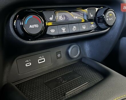 Ніссан Жук, об'ємом двигуна 1 л та пробігом 0 тис. км за 28652 $, фото 14 на Automoto.ua