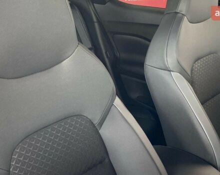 Ніссан Жук, об'ємом двигуна 1 л та пробігом 0 тис. км за 27171 $, фото 21 на Automoto.ua