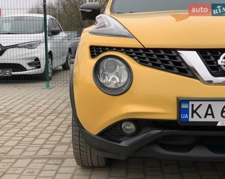 Жовтий Ніссан Жук, об'ємом двигуна 1.6 л та пробігом 100 тис. км за 12499 $, фото 8 на Automoto.ua