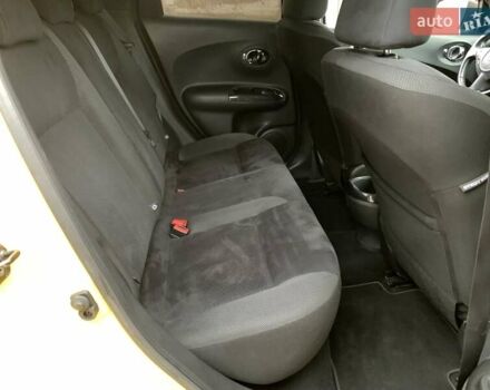 Жовтий Ніссан Жук, об'ємом двигуна 1.6 л та пробігом 100 тис. км за 12499 $, фото 34 на Automoto.ua