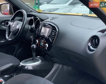 Жовтий Ніссан Жук, об'ємом двигуна 1.6 л та пробігом 100 тис. км за 12499 $, фото 36 на Automoto.ua