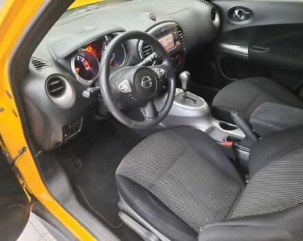 Желтый Ниссан Жук, объемом двигателя 1.6 л и пробегом 125 тыс. км за 9700 $, фото 15 на Automoto.ua