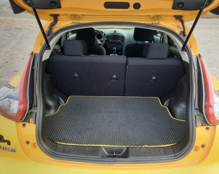 Желтый Ниссан Жук, объемом двигателя 1.6 л и пробегом 125 тыс. км за 9700 $, фото 10 на Automoto.ua