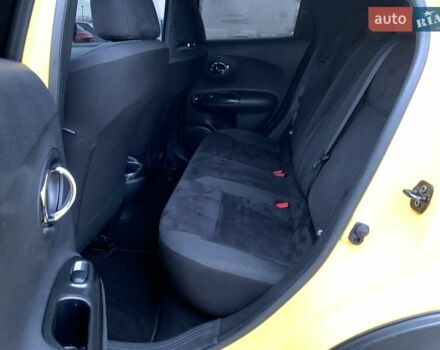 Жовтий Ніссан Жук, об'ємом двигуна 1.6 л та пробігом 100 тис. км за 12499 $, фото 29 на Automoto.ua