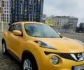 Желтый Ниссан Жук, объемом двигателя 1.6 л и пробегом 109 тыс. км за 12999 $, фото 2 на Automoto.ua