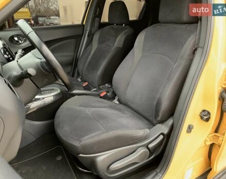 Жовтий Ніссан Жук, об'ємом двигуна 1.6 л та пробігом 100 тис. км за 12499 $, фото 27 на Automoto.ua