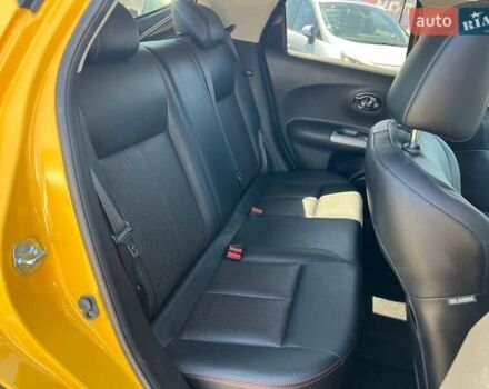 Жовтий Ніссан Жук, об'ємом двигуна 1.6 л та пробігом 141 тис. км за 14500 $, фото 10 на Automoto.ua