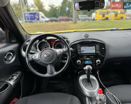 Желтый Ниссан Жук, объемом двигателя 1.6 л и пробегом 69 тыс. км за 11300 $, фото 12 на Automoto.ua