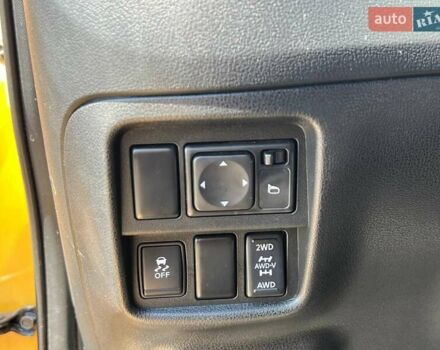 Жовтий Ніссан Жук, об'ємом двигуна 1.6 л та пробігом 141 тис. км за 14500 $, фото 18 на Automoto.ua