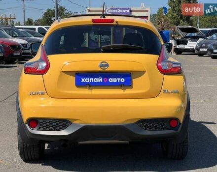 Жовтий Ніссан Жук, об'ємом двигуна 1.6 л та пробігом 141 тис. км за 14500 $, фото 6 на Automoto.ua