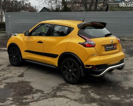 Желтый Ниссан Жук, объемом двигателя 1.6 л и пробегом 43 тыс. км за 12790 $, фото 3 на Automoto.ua