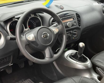 Желтый Ниссан Жук, объемом двигателя 1.6 л и пробегом 43 тыс. км за 12790 $, фото 18 на Automoto.ua