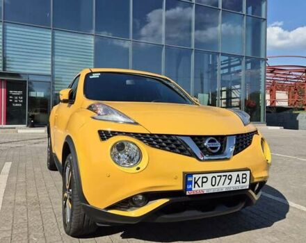 Жовтий Ніссан Жук, об'ємом двигуна 1.6 л та пробігом 22 тис. км за 16199 $, фото 3 на Automoto.ua