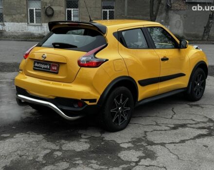Желтый Ниссан Жук, объемом двигателя 1.6 л и пробегом 43 тыс. км за 12790 $, фото 5 на Automoto.ua
