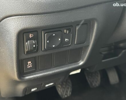 Желтый Ниссан Жук, объемом двигателя 1.6 л и пробегом 43 тыс. км за 12790 $, фото 19 на Automoto.ua