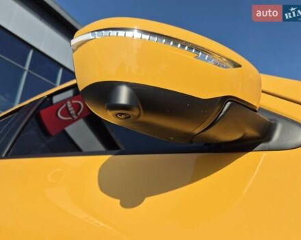 Жовтий Ніссан Жук, об'ємом двигуна 1.6 л та пробігом 22 тис. км за 16199 $, фото 15 на Automoto.ua