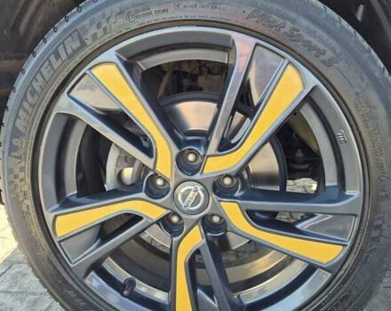 Жовтий Ніссан Жук, об'ємом двигуна 1.6 л та пробігом 22 тис. км за 16199 $, фото 54 на Automoto.ua