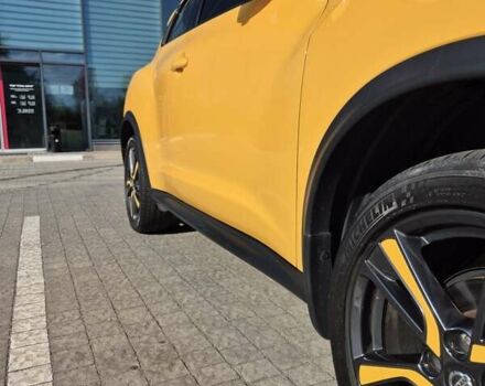 Жовтий Ніссан Жук, об'ємом двигуна 1.6 л та пробігом 22 тис. км за 16199 $, фото 58 на Automoto.ua