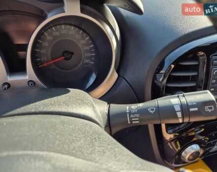 Жовтий Ніссан Жук, об'ємом двигуна 1.6 л та пробігом 22 тис. км за 16199 $, фото 39 на Automoto.ua