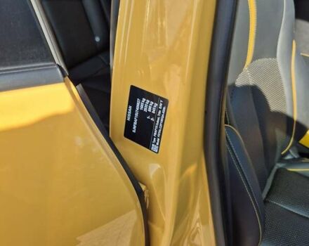 Жовтий Ніссан Жук, об'ємом двигуна 1.6 л та пробігом 22 тис. км за 16199 $, фото 30 на Automoto.ua