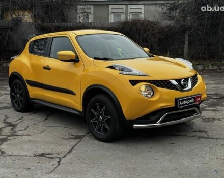 Желтый Ниссан Жук, объемом двигателя 1.6 л и пробегом 43 тыс. км за 12790 $, фото 7 на Automoto.ua
