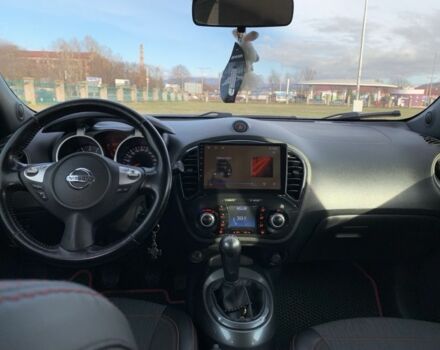 Серый Ниссан Жук, объемом двигателя 1.6 л и пробегом 195 тыс. км за 9500 $, фото 7 на Automoto.ua