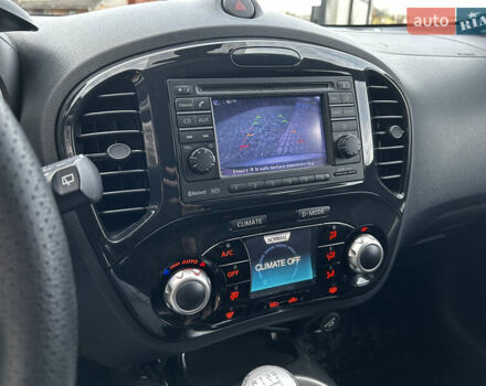 Сірий Ніссан Жук, об'ємом двигуна 1.5 л та пробігом 206 тис. км за 8500 $, фото 1 на Automoto.ua