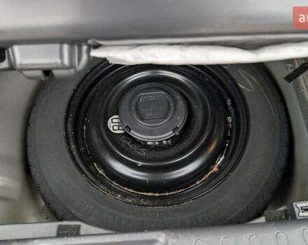 Серый Ниссан Жук, объемом двигателя 1.6 л и пробегом 110 тыс. км за 7499 $, фото 20 на Automoto.ua