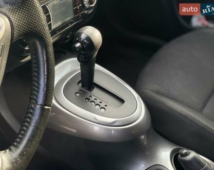 Сірий Ніссан Жук, об'ємом двигуна 1.6 л та пробігом 160 тис. км за 9600 $, фото 12 на Automoto.ua