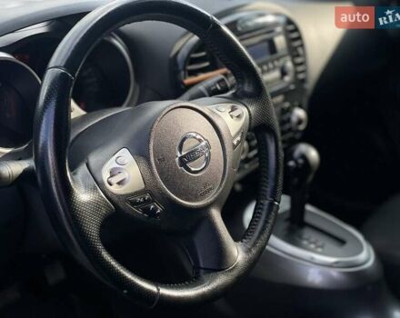 Сірий Ніссан Жук, об'ємом двигуна 1.6 л та пробігом 160 тис. км за 9600 $, фото 8 на Automoto.ua