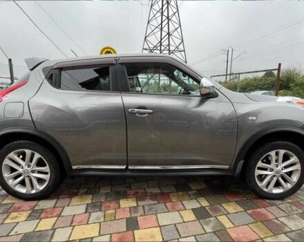 Серый Ниссан Жук, объемом двигателя 1.6 л и пробегом 154 тыс. км за 10000 $, фото 7 на Automoto.ua